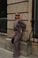 brązowy komplet damski oversize elegancki