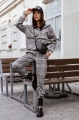 Modne dresy damskie. Sportowe, ale i eleganckie