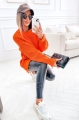 Czarny sweter oversize