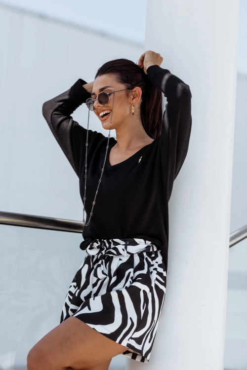 Luźne szorty z tkaniny w modny print zebry